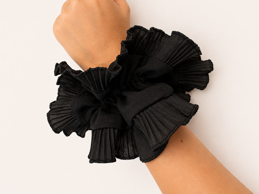 Colet Negro Clasic