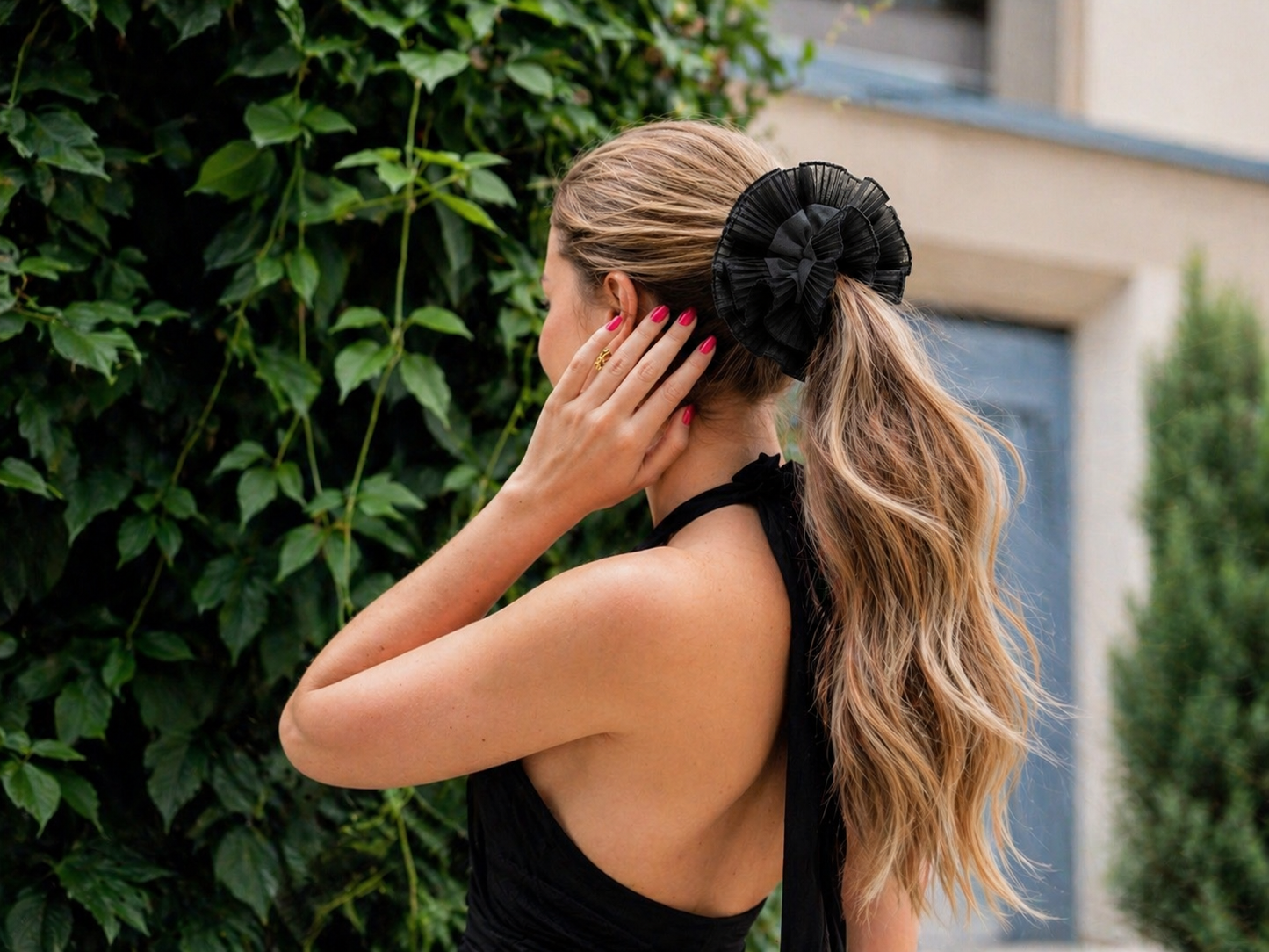 Colet Negro Clasic