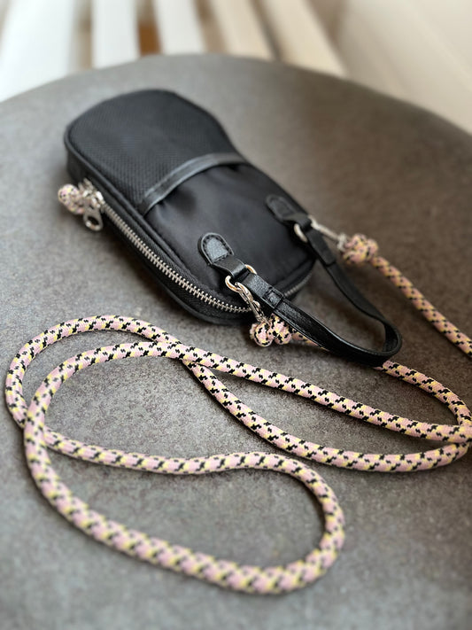 Cartera Porta Celular Negra