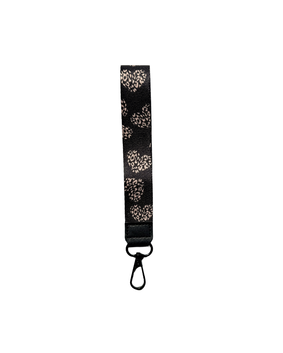 Lanyard corto de muñeca Negro Corazones print