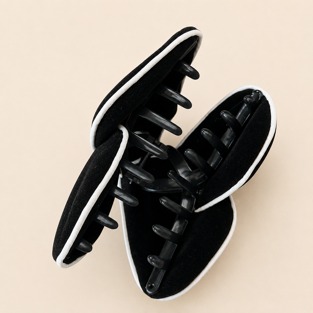 Pinche Mariposa Black