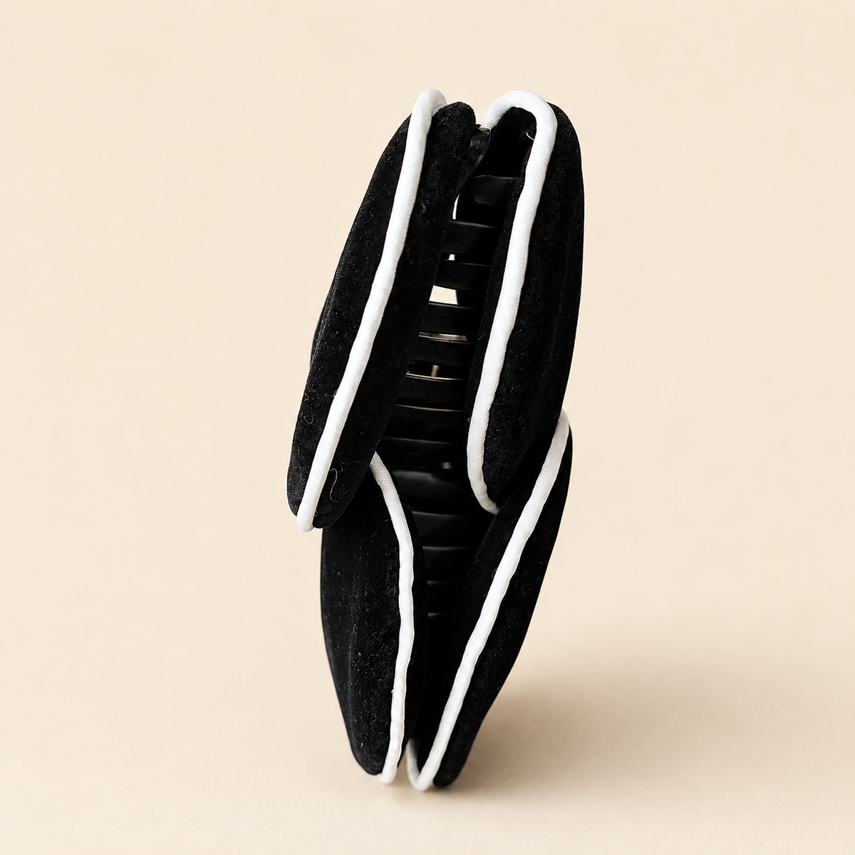 Pinche Mariposa Black