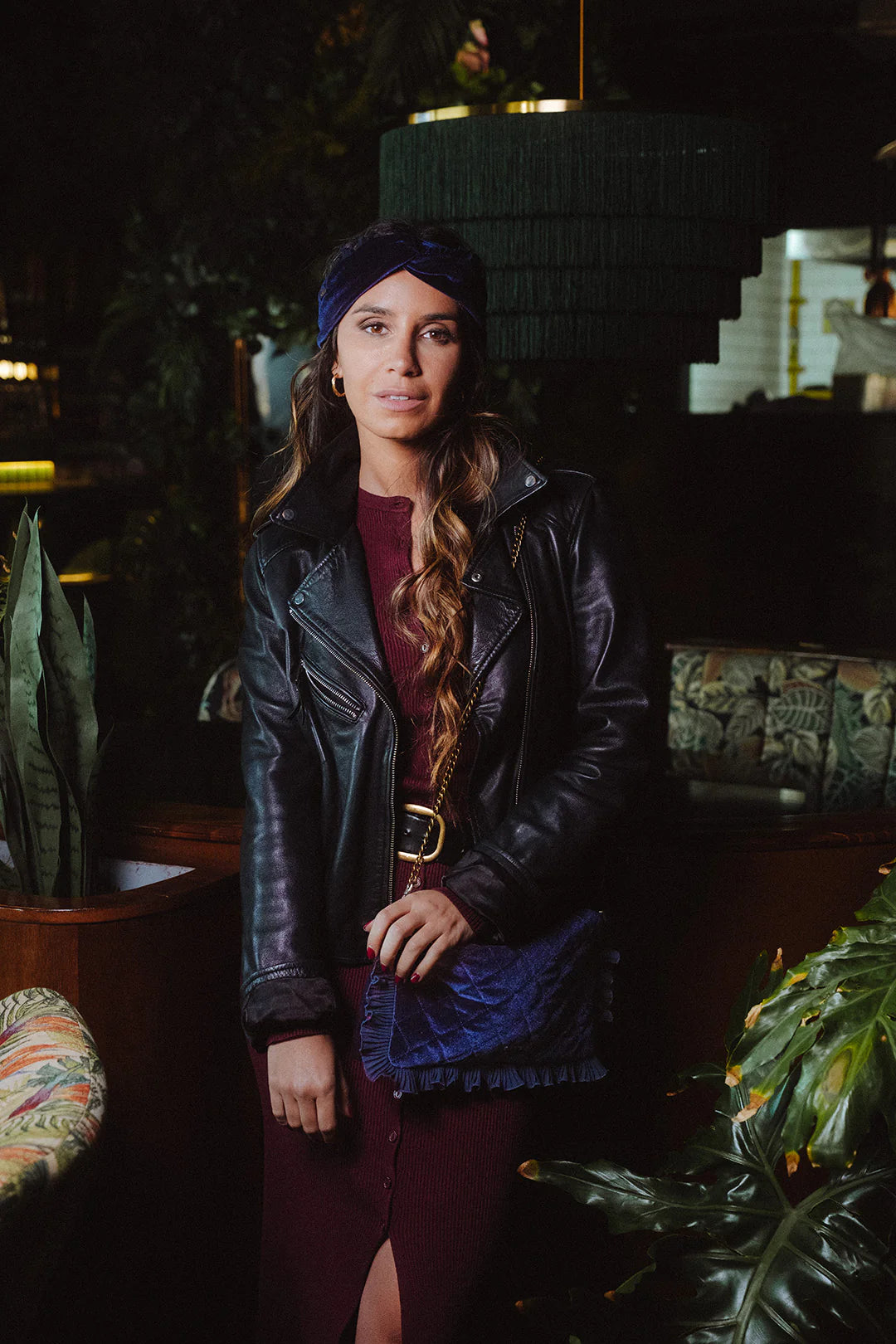 Clutch Savage Navy Velvet